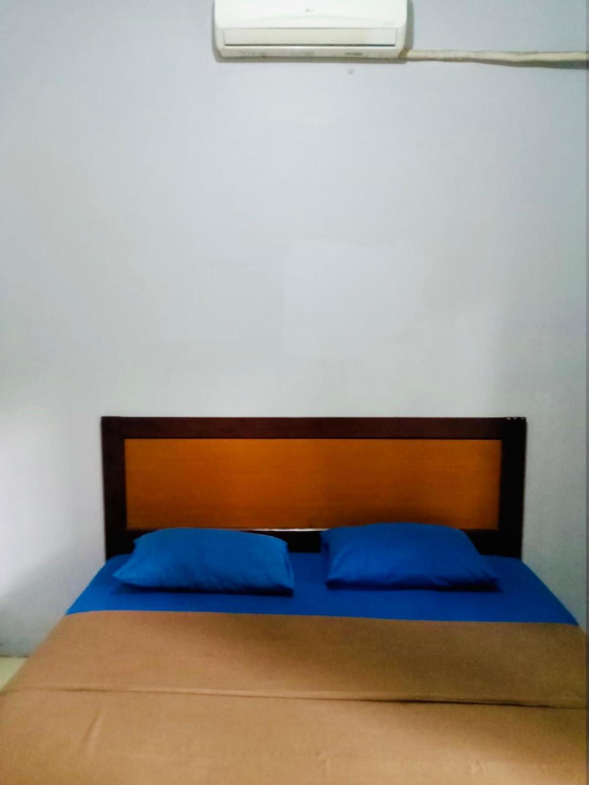 Tw Penginapan Cianjur Esterno foto